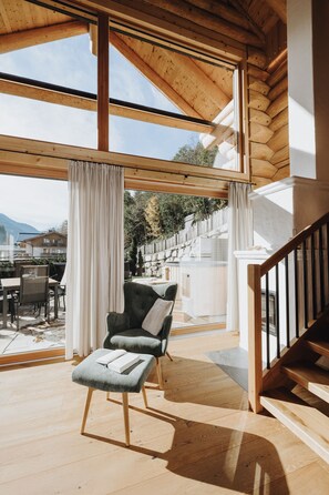Interior - Chalet "Zwoasom" with Mountain View, Private Terrace & Wi-Fi (Großarl)