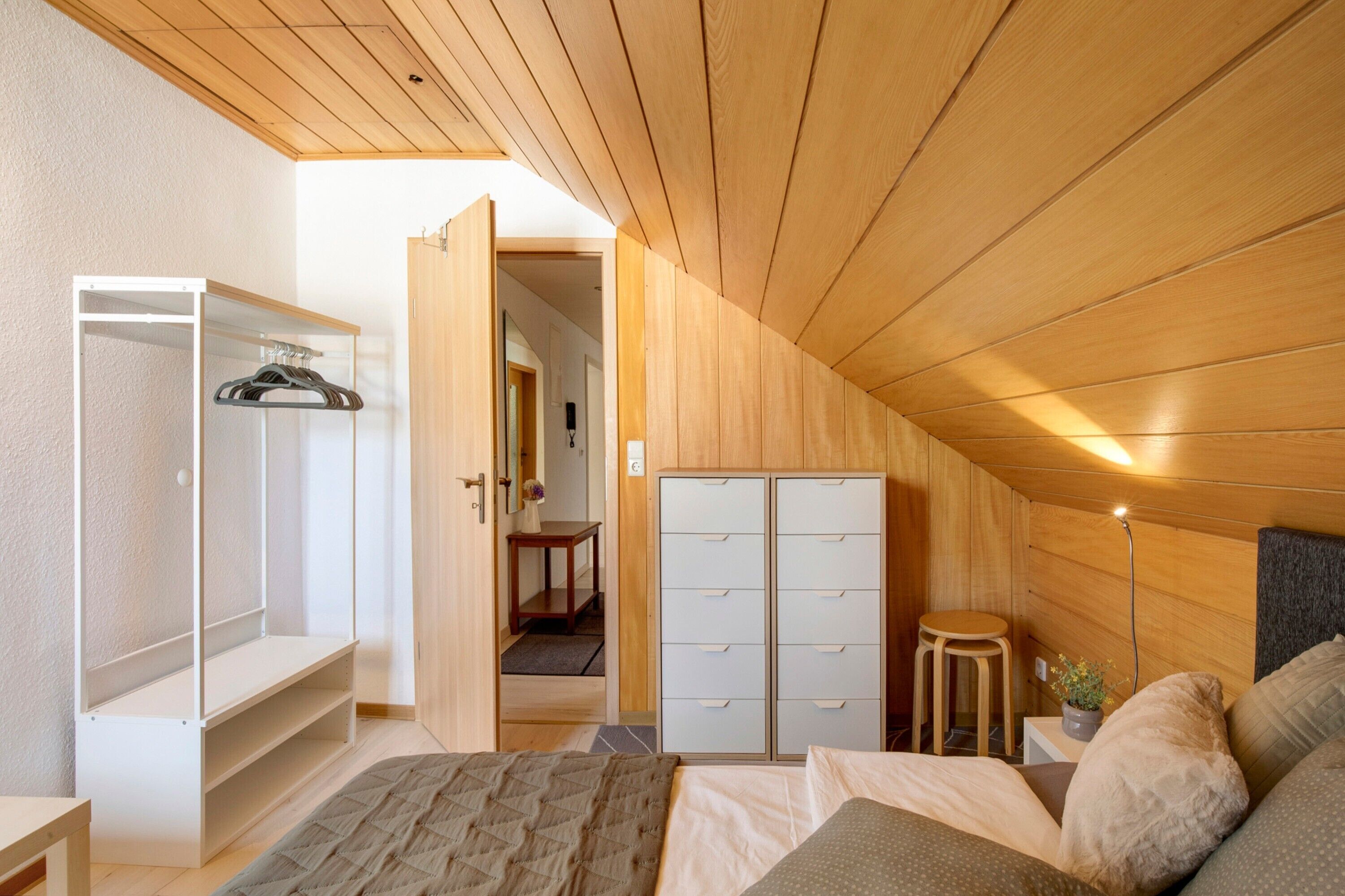 2 chambres, fer et planche à repasser, Wi-Fi gratuit, draps fournis