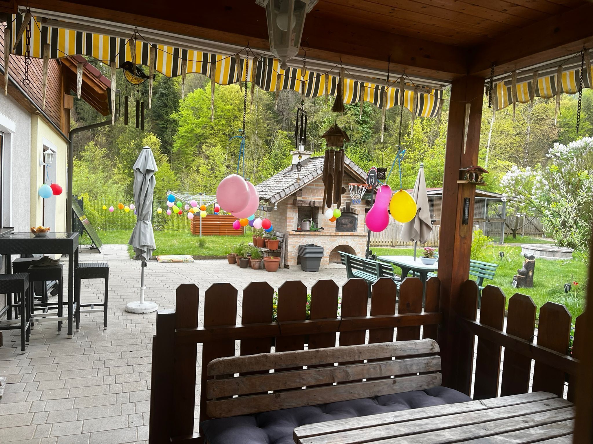 Apartment 'Wohnung Bad Ischl' with Mountain View, Shared Garden and Wi-Fi