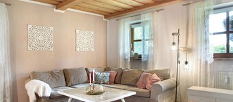 Apartment "Bayerwaldtraum" with Shared Pool & Wi-Fi