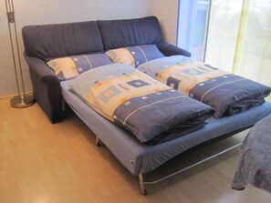 1 chambre, fer et planche à repasser, Wi-Fi gratuit, draps fournis