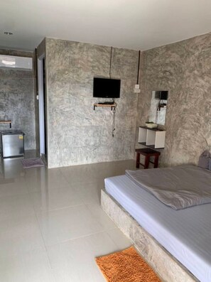 Habitación estándar | Escritorio, wifi gratis, ropa de cama