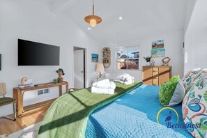 3 soverom, skrivebord, strykejern/-brett og wi-fi (inkludert)