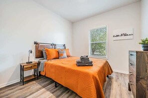 3 dormitorios, tabla de planchar con plancha, wifi y ropa de cama