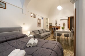 1 Schlafzimmer, Bügeleisen/Bügelbrett, WLAN, Bettwäsche