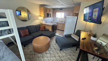 Familie-studiosuite | Innvendig