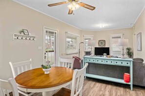 Imagen sin descripción, 4 de 25, botón