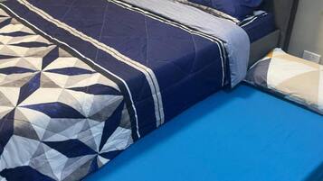 1 bedroom, individually decorated, individually furnished