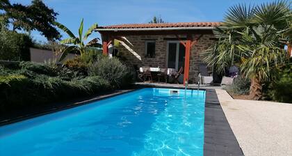 Maison Limousine en Pierre Apparentes