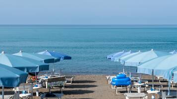 Private beach nearby, sun-loungers, beach umbrellas, beach bar