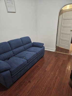 Interior - Cozy spacious 2 separate rooms in a two-bedroom apartment  (The Bronx)