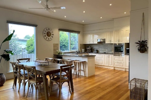 Dining & kitchen