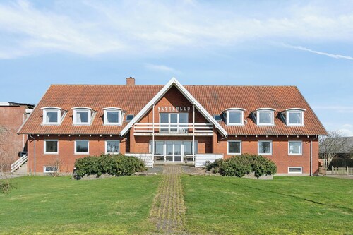 House for 40 people near Thy