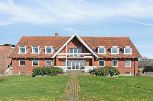 House for 40 people near Thy
