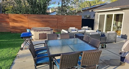 Full Modern House 4bd / 3.5ba