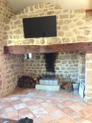 Interior - Grande Maison en Pierre 13 Couchages en Ardèche Entre Lamastre et Le Cheylard (Belsentes)