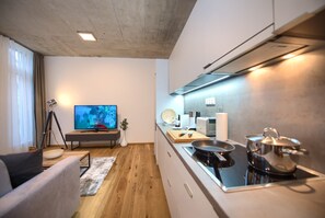 Private kitchen - SOUK 21 - Charming One Bedroom Apartments on Soukenická (Hlavní mesto Praha)