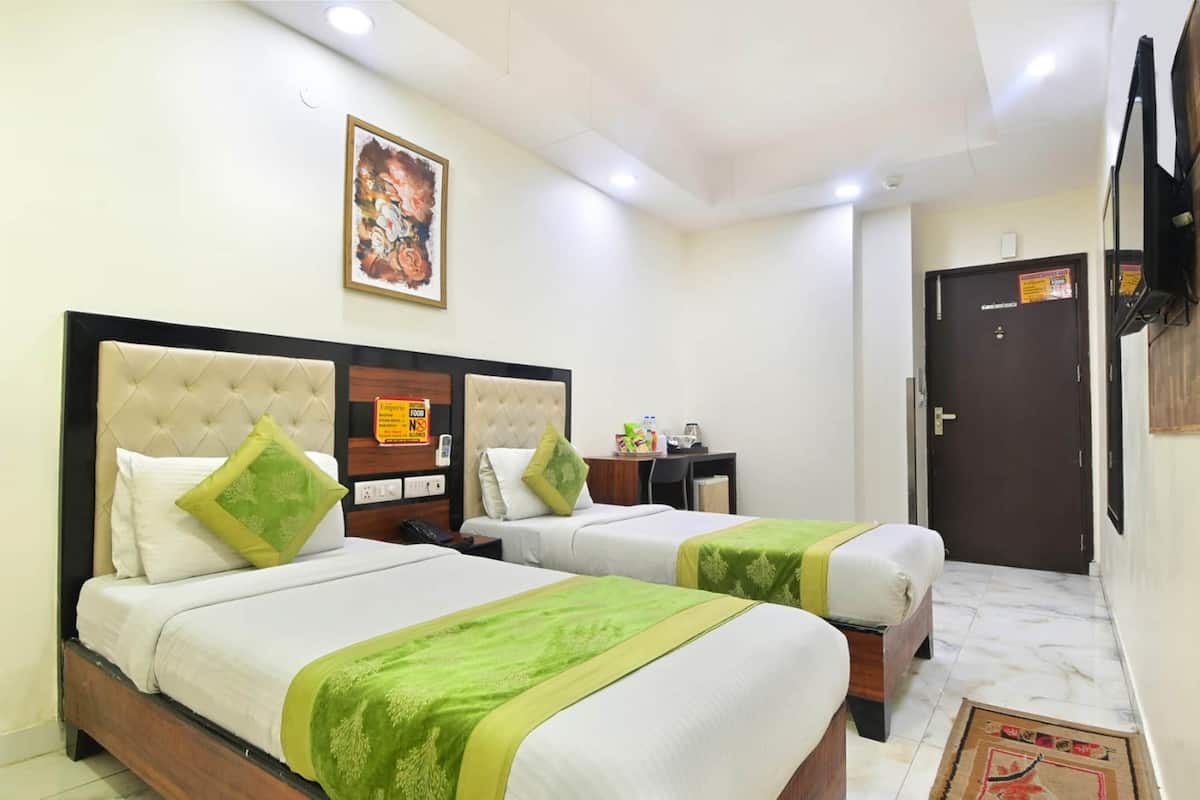 Premium Twin Room