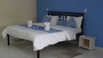 Desk, iron/ironing board, free WiFi