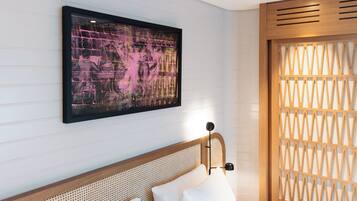 SUITE KARL MARX | Minibar, free WiFi, bed sheets