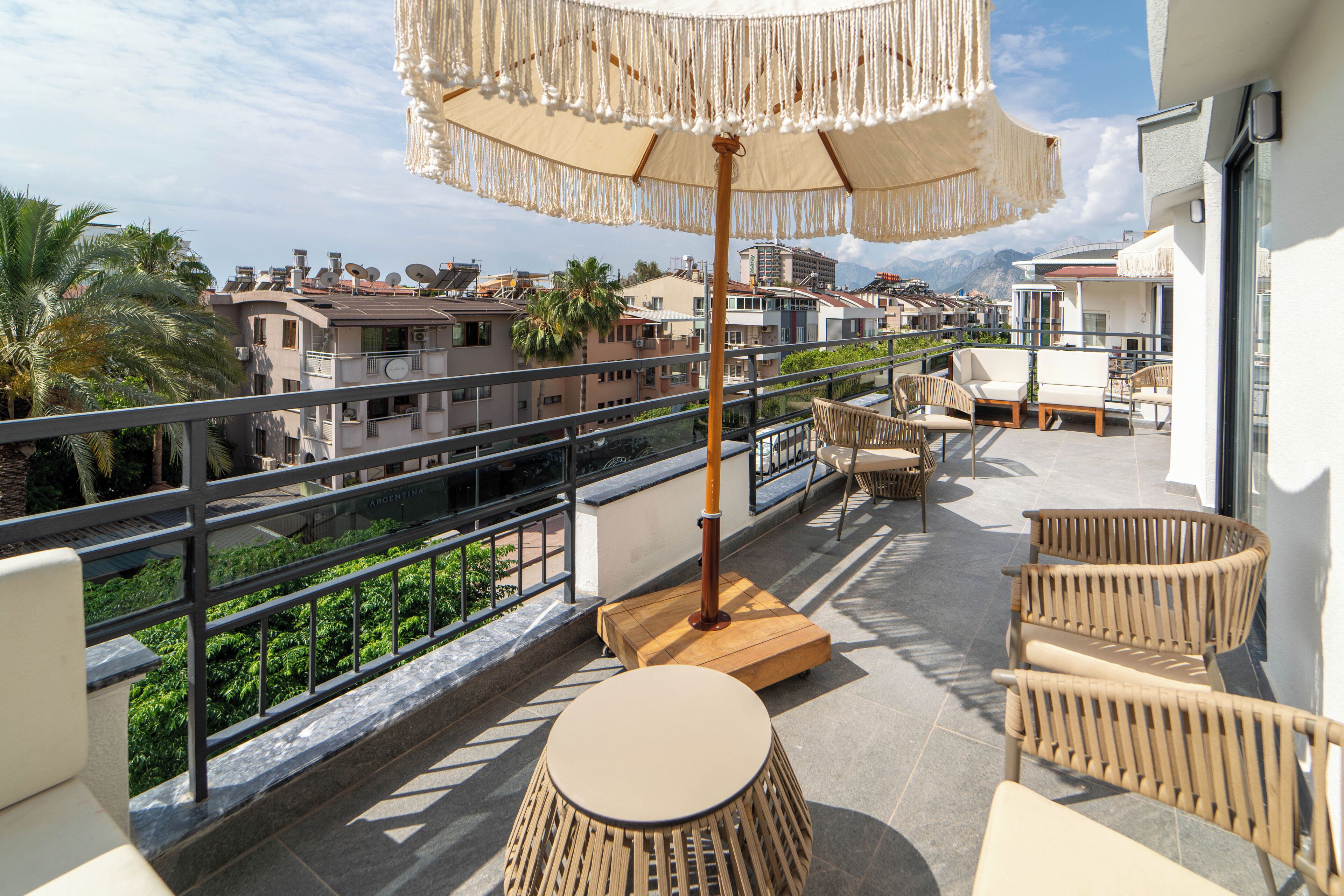 独特双人房 | 露台