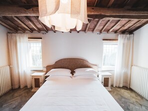 6 chambres, Wi-Fi, draps fournis