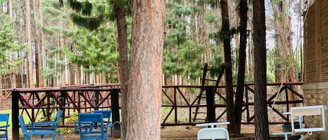 Área de juegos infantiles al aire libre