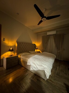 1 bedroom, iron/ironing board, WiFi, bed sheets