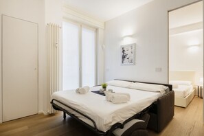 1 bedroom, iron/ironing board, WiFi, bed sheets