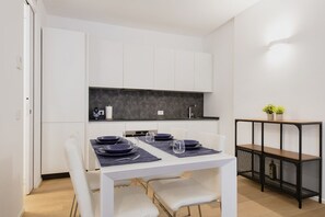 Dining - Easylife - Milano - P d Francesca 51 - City Life (Milano)