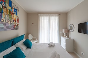 1 bedroom, iron/ironing board, WiFi, bed sheets - Easylife - Modern apt with terrace in Paolo Sarpi (Milano)