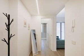 Interior - Easylife - Bright retreat 10min from Centrale (Milano)