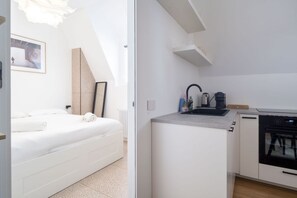 1 室のベッドルーム、アイロン / アイロン台、WiFi、ベッドシーツ