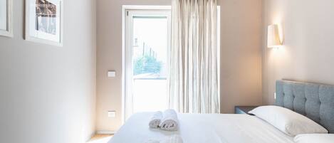 1 camera, ferro/asse da stiro, Wi-Fi, lenzuola