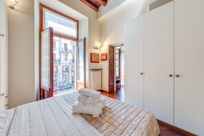 1 室のベッドルーム、WiFi