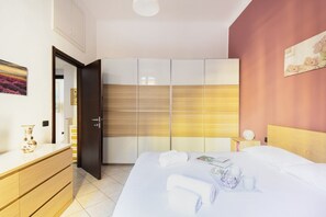 1 室のベッドルーム、アイロン / アイロン台、WiFi、ベッドシーツ