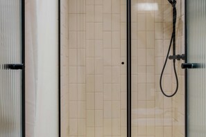 Dusche, Bidet