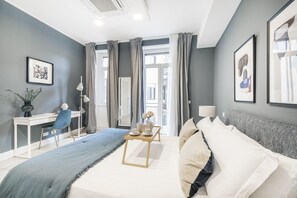 2 habitaciones, tabla de planchar con plancha, wifi y ropa de cama 
