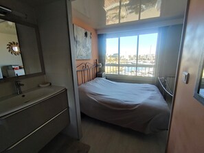 2 bedrooms - Duplex for 4 pers with air conditioning in Cap d'Agde (Cap d'Agde naturisme)