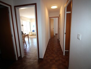 Interior - MISTRAL - Apartamento acogedor, luminoso y de ambiente moderno con terraza vista mar. (Llançà)