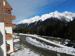View from property - Cozy studio for 3 near slopes at Les 7 Laux (Le Pleynet)