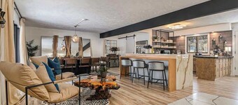 Designer Home w/ Private Yard, Theatre & Games!