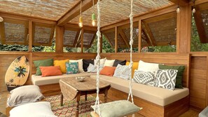 Property grounds - Luxury House Rental near Saint-Tropez France (Ramatuelle)