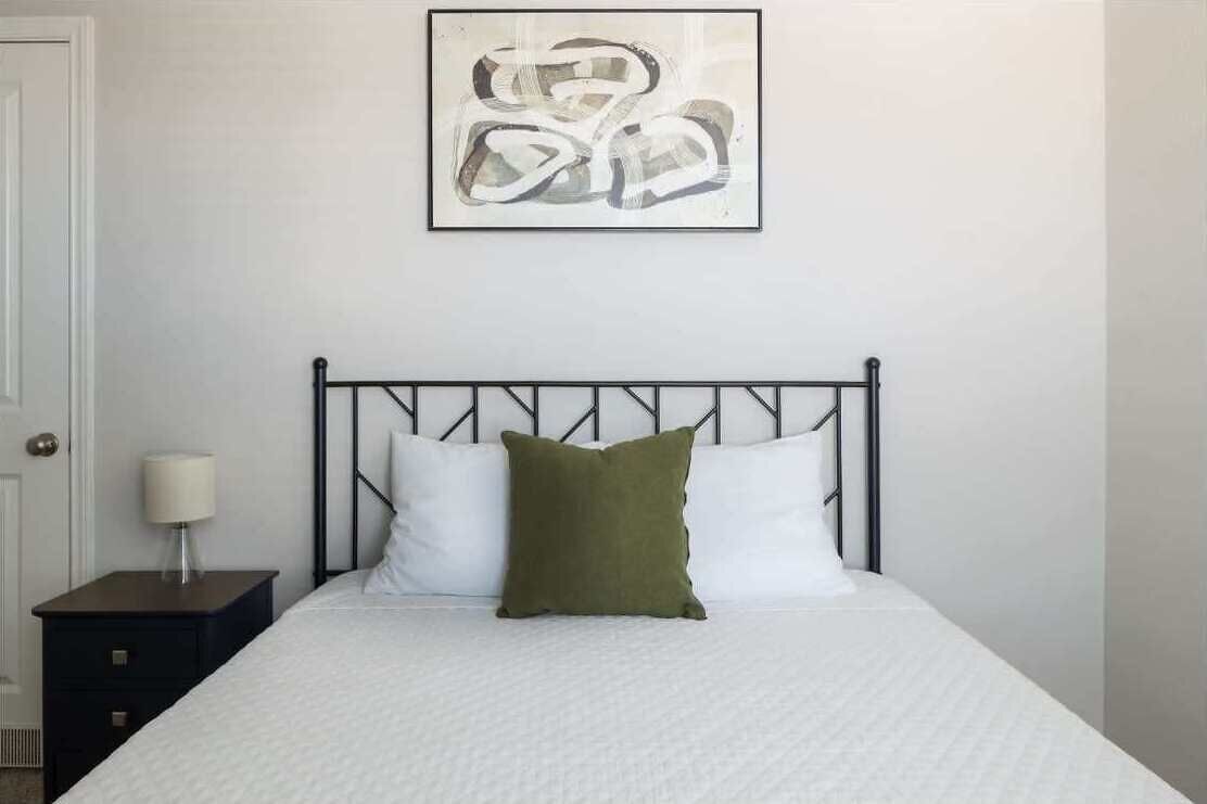 4 chambres, lit de bébé portatif, Wi-Fi, literie fournie