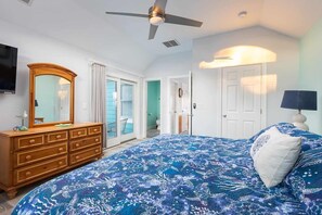 6 bedrooms, desk, iron/ironing board, travel cot - Coastal Charm with Pool, Hot Tub & Resort Perks! (Corolla)
