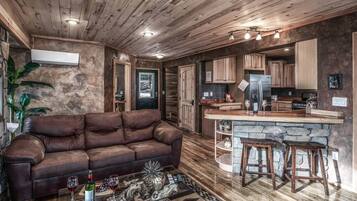 Smart TV y chimenea