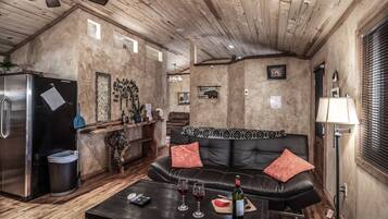 Smart TV, fireplace, DVD player