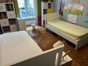 2 sovrum, strykjärn/strykbräda, wi-fi och sängkläder