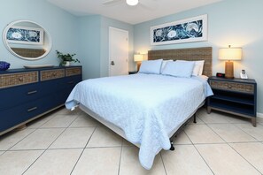 2 bedrooms, Internet - Oceanfront 2 BR Condo! Royal Garden Resort 912 - The Sea Pearl (Garden City)