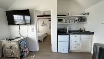 1 chambre, fer et planche Ă  repasser, Wi-Fi, draps fournis